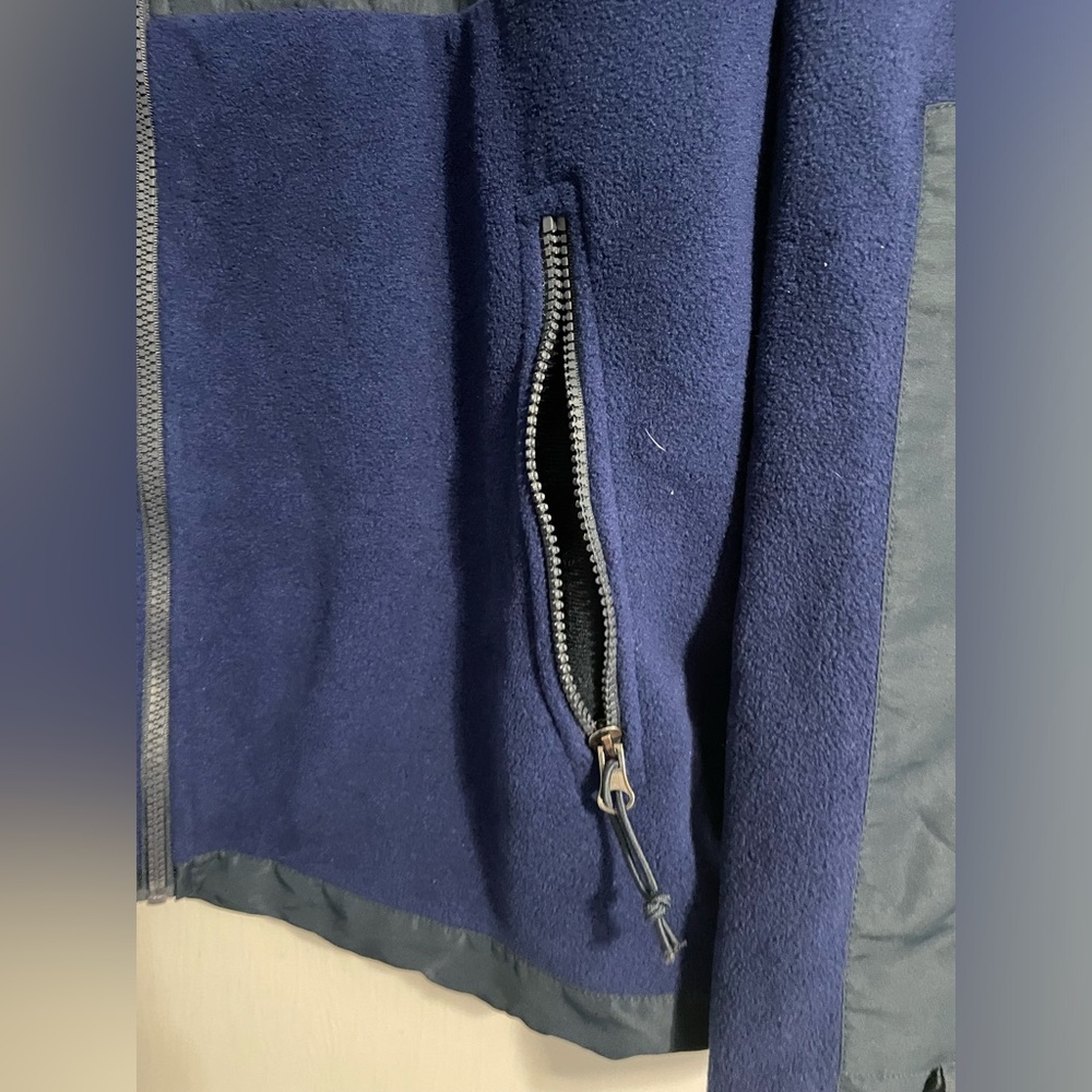 Sweater - Picture 3 of 4